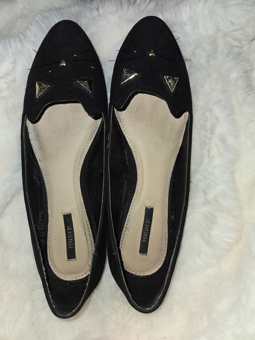 Forever 21 Black Suede Cat-Detail Pointed Ballet Flats
